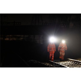 LEDLENSER H9RPro 2400 lumen tölthető work fejlámpa