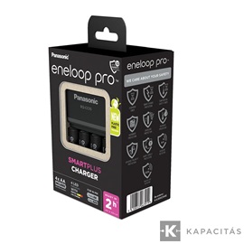 eneloop K-KJ55HCD40E akkumulátor gyorstöltő 4 db 2500mAh AA akkumulátorral